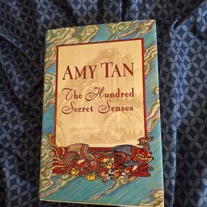 the hundred secret senses